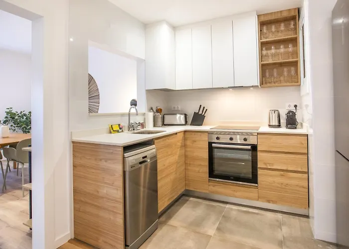 63ind1125- Brand New Apartment