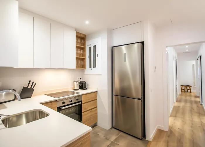 Apartment 63ind1125- Brand New *